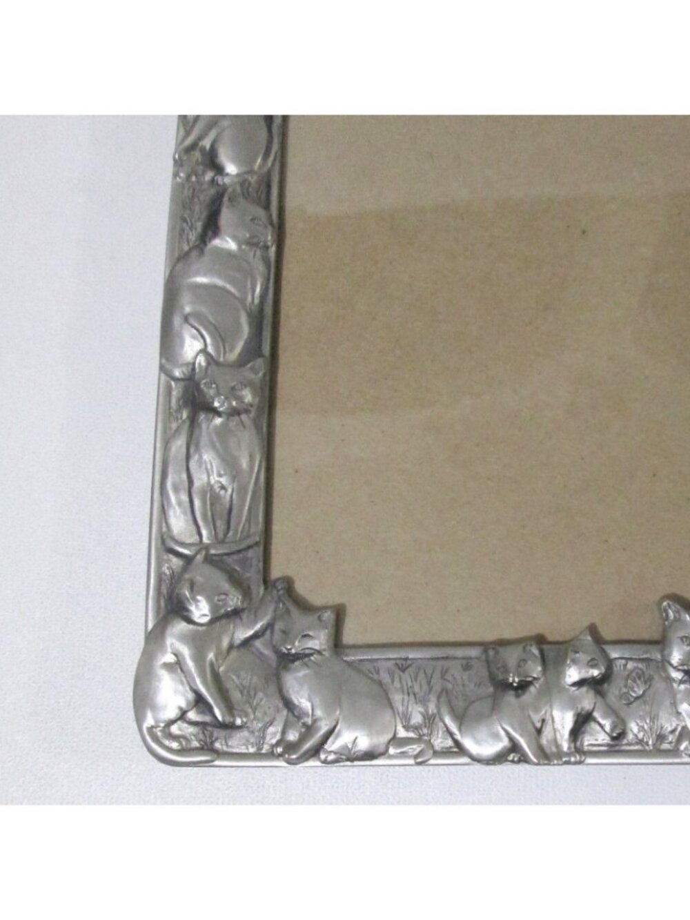 Vintage Seagull Pewter Picture Frame PF 230 Cats Border 4 x 6 Photo 1990 - Picture 3 of 11